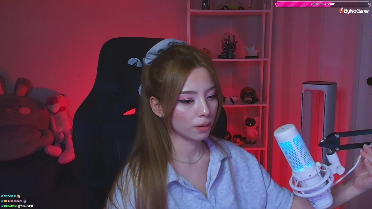Tugce live