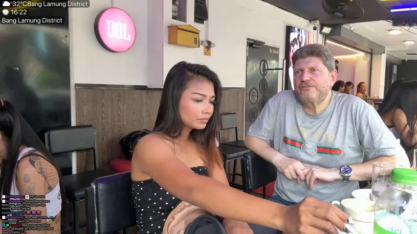 Moving around Pattaya Chilling out at #Rum Runner Bar #ForZondo