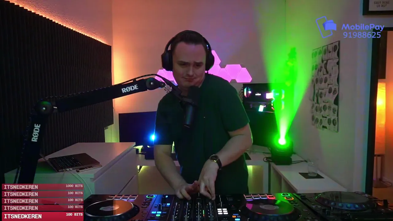 DJNikolaiJensen live