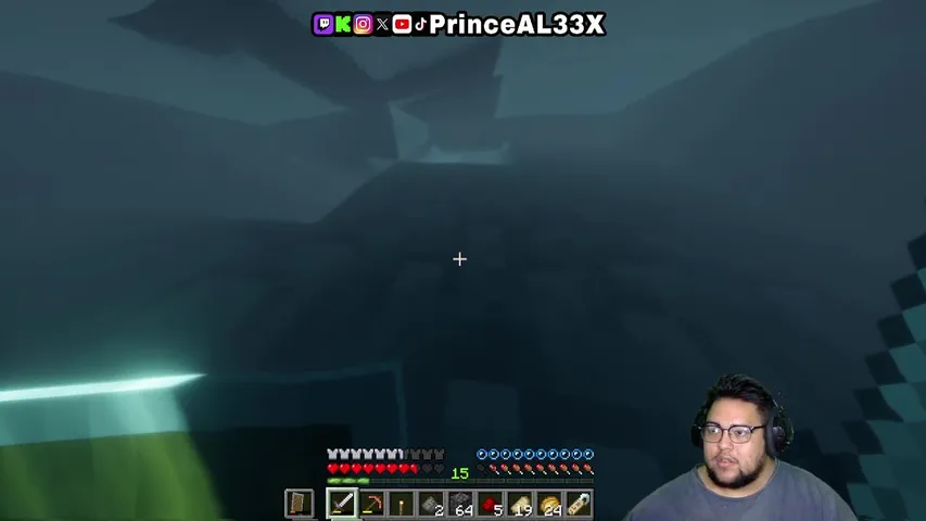 ⚪️🟪⚪️ CAN I BEAT MINECRAFT BY MYSELF ⚪️🟪⚪️ !socials !discord