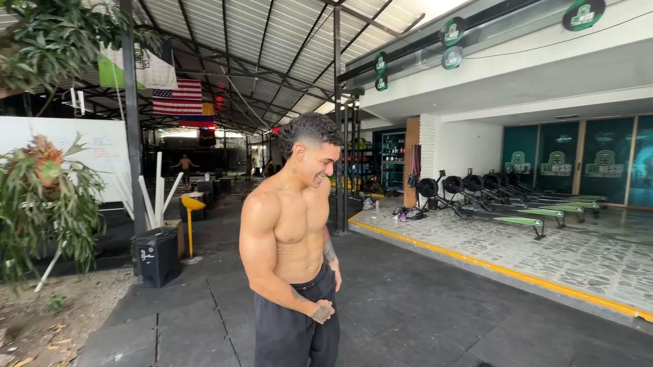 LaSapaaaaa — IRL GYM CON TATIANA REPIZO