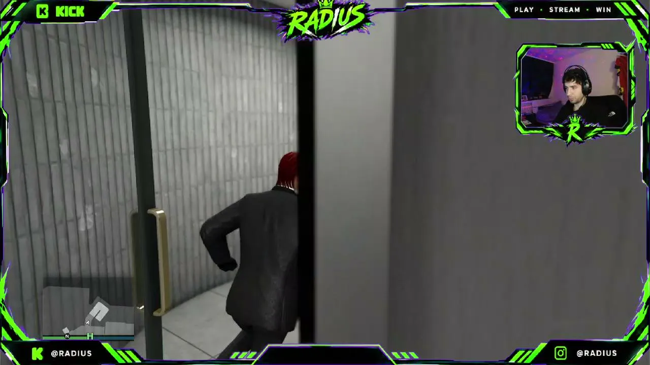 RADIUS_17 live stream