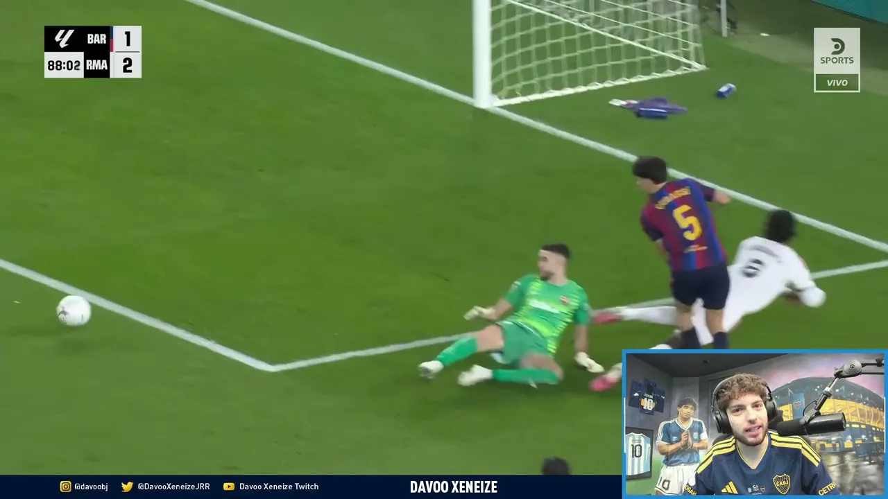 davooxeneize — BOCA LE GANO A INDEPENDIENTE!!! PUERRRUL!!!!. RIVER VENCIO A RACING. REAL MADRID SE LLEVO EL CLASICO EN EL CAMP NOU. UNITED GOLEADO. VENI