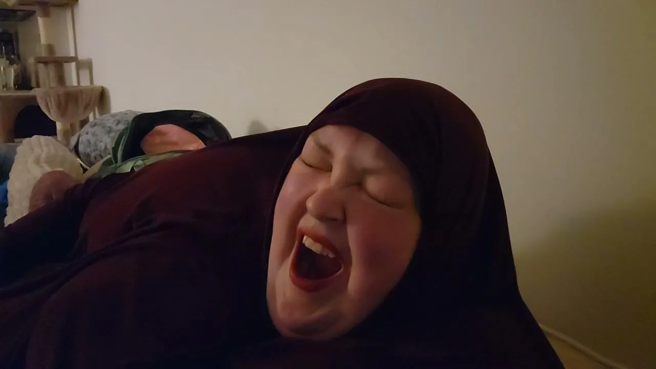 hi thumbnail