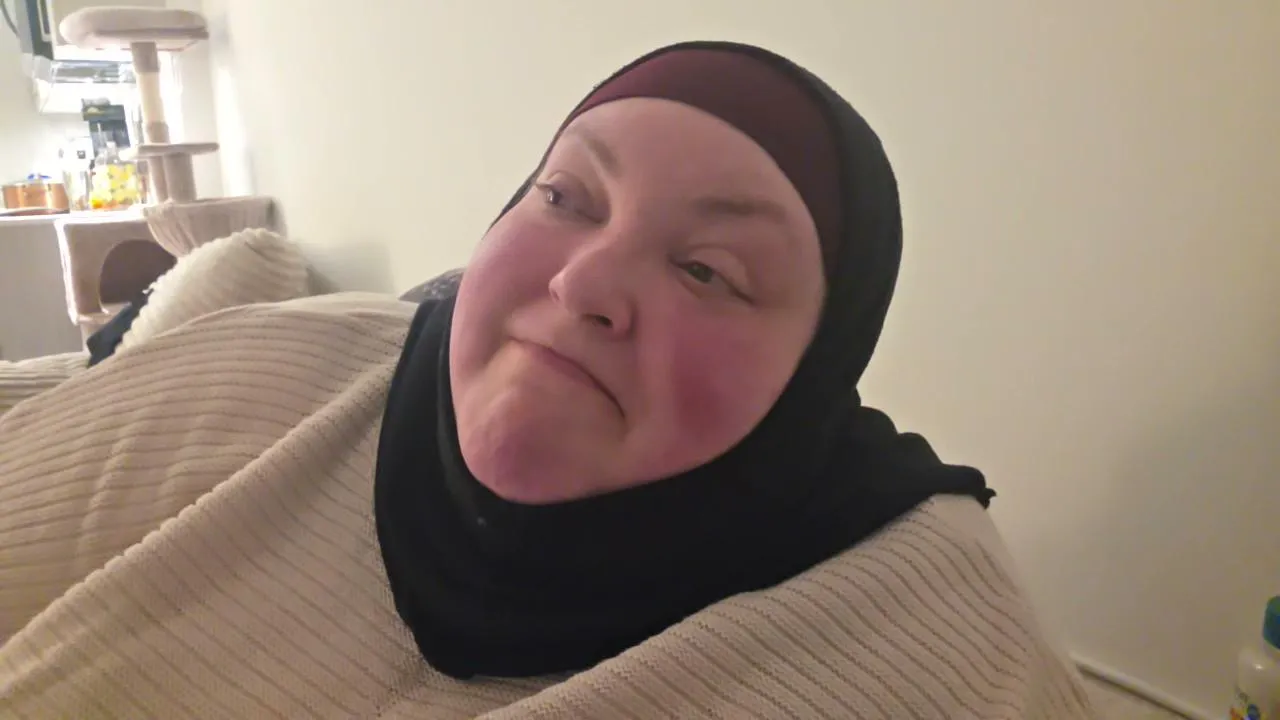 AT HOME BEEZIN thumbnail