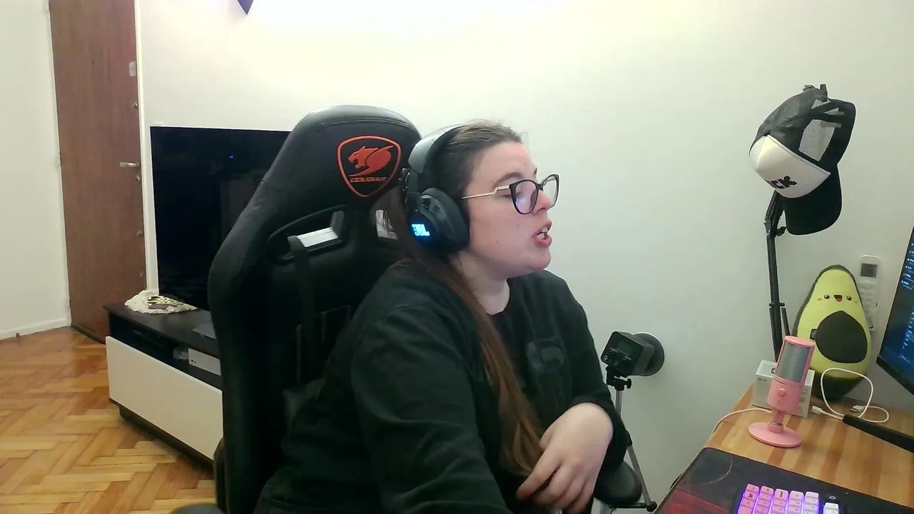 LaritaLG live stream