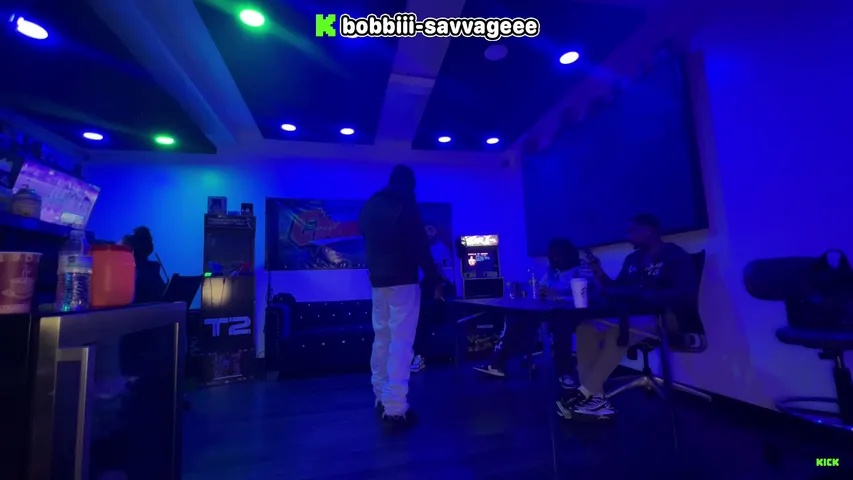 bobbiii-savvageee