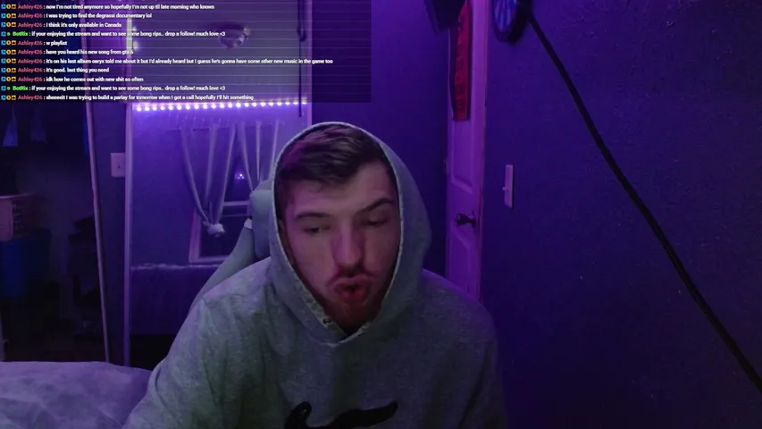 uChilling playing Just Chatting - Live Casino Stream