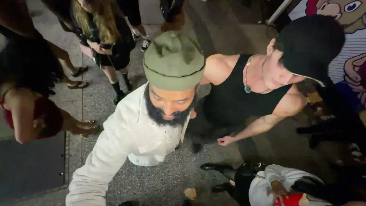 BRISBANE IRL STREAM.