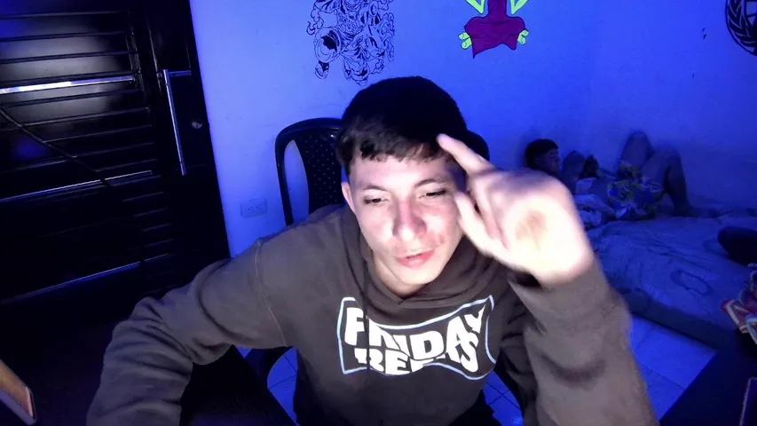 jugando un rato FREEEE