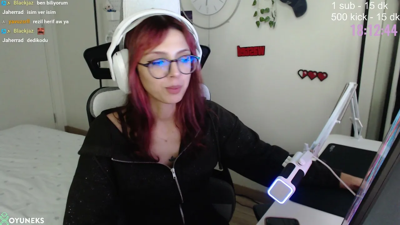 Almina live