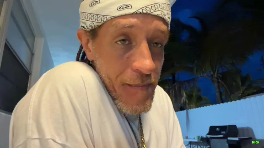 delontewest
