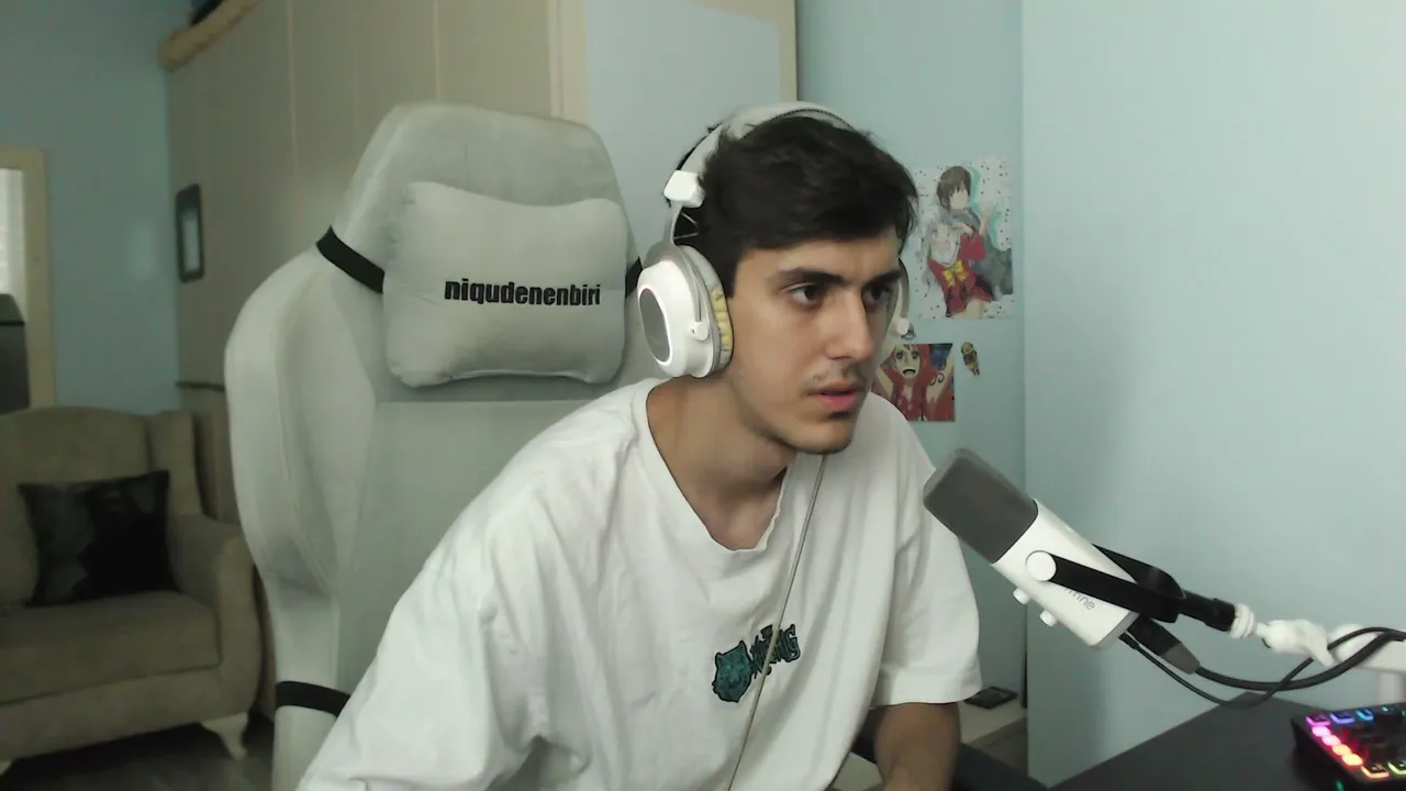 niqudenenbiri live