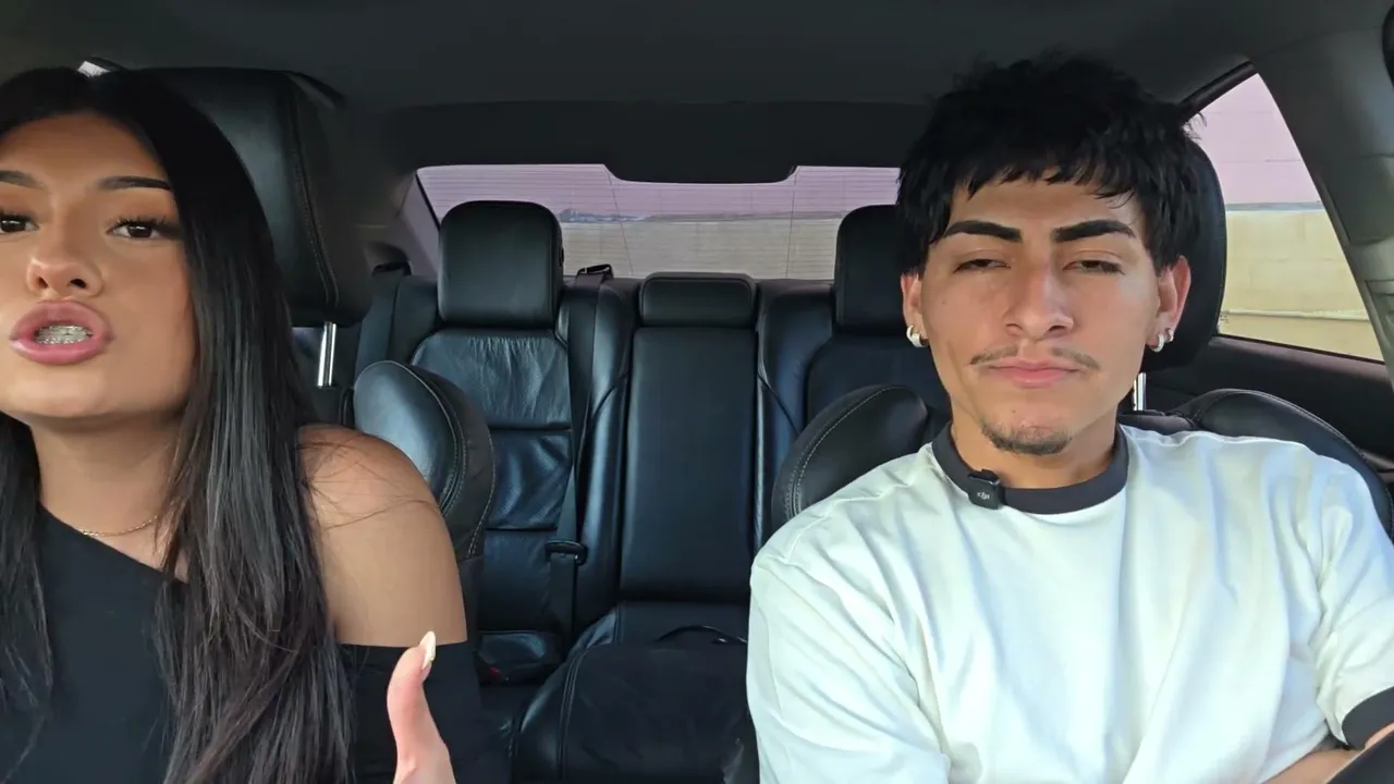 STREAMER PROM SHOPPING 🛍️