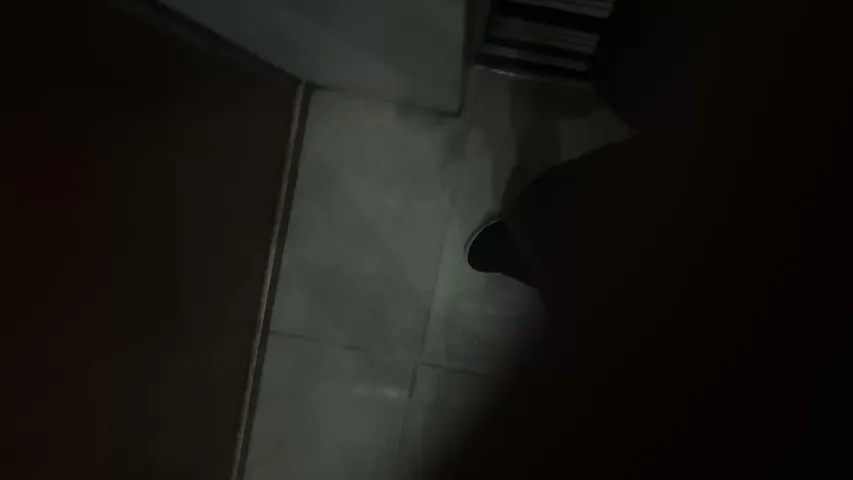 mañana de chequeo, posando en bikini uwu