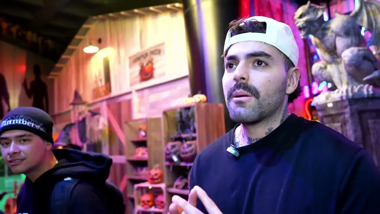 Adrianozendejas32 — EL REGRESO DE RUBEN AGRESIVO / SHIFU
