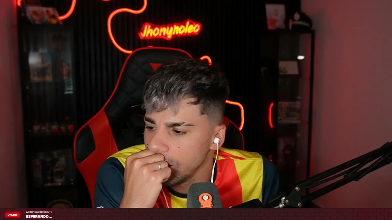 Jhonyroleo live