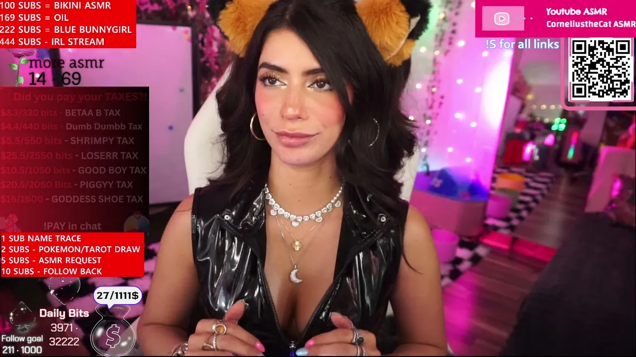 LIVE ASMR Come say hii :) short chill stream! MY BIRTHDAY NEXT WEEK come spoil me too ;) !s