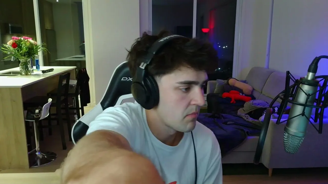 SAD NEWS | GAMBA WITH NO HUZZ | !discord