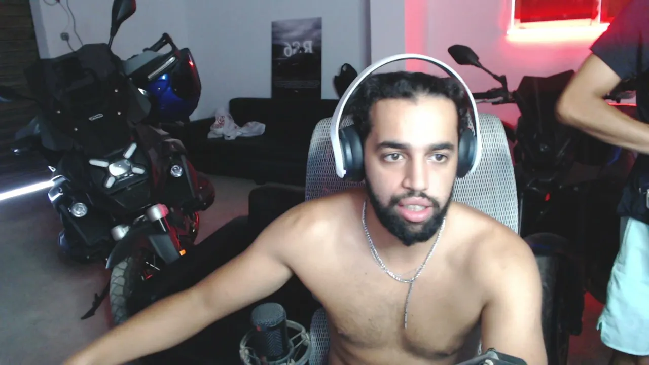 IRL BHARR🌊🌊🌊🌊