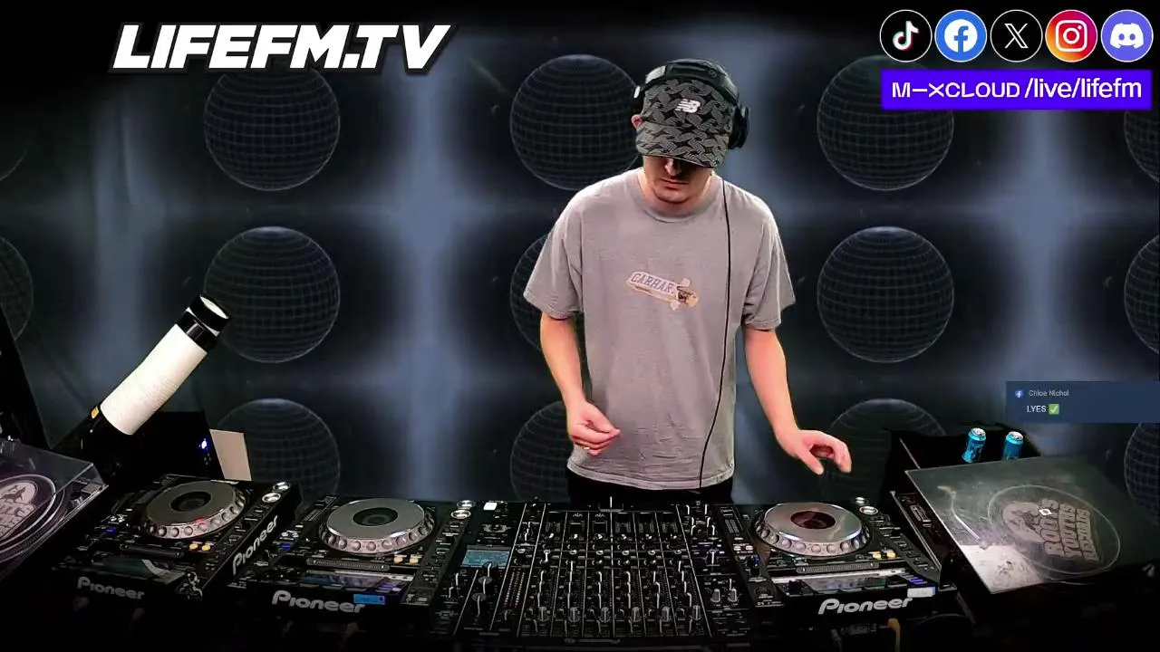 LIFEFM