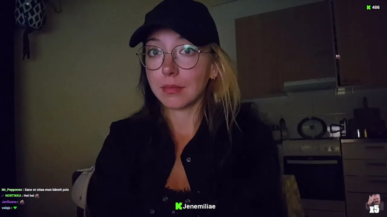 jenemiliae live