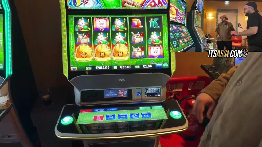 briskluke playing Slots & Casino - Live Casino Stream